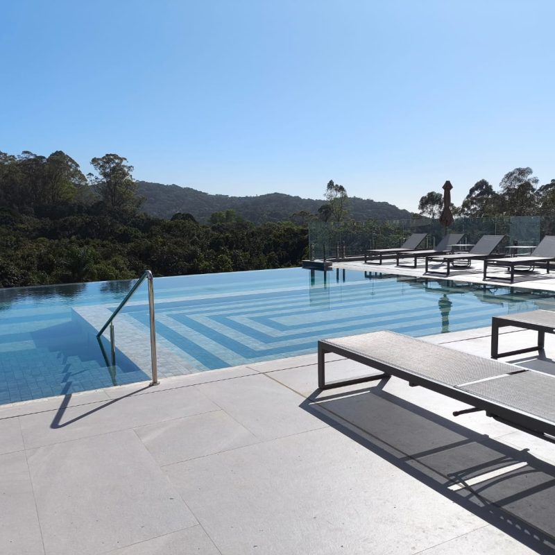 4960329e-f503-4294-b689-eb91e7fa78ef-1