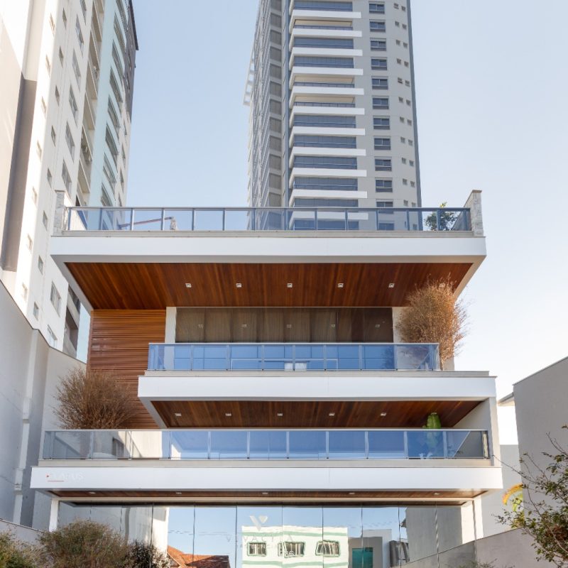 a2911afc-9f0c-4b32-8159-5618fae383cf-4