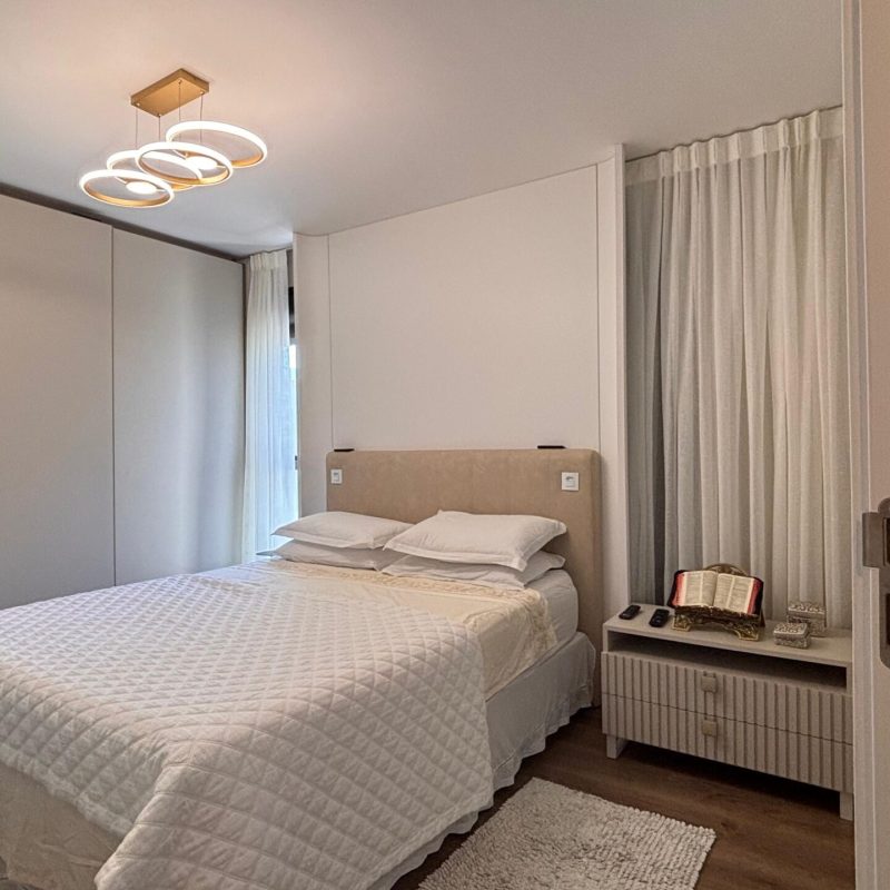 b70aedbe-10a8-4059-90ef-0d6396147a0f